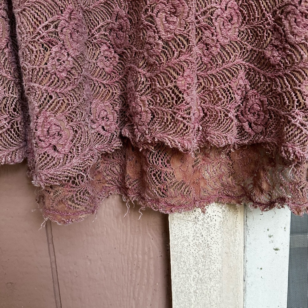 Gimmicks by BKE Overlay Long-Sleeve Top - Mauve Pink - Picture 4 of 4